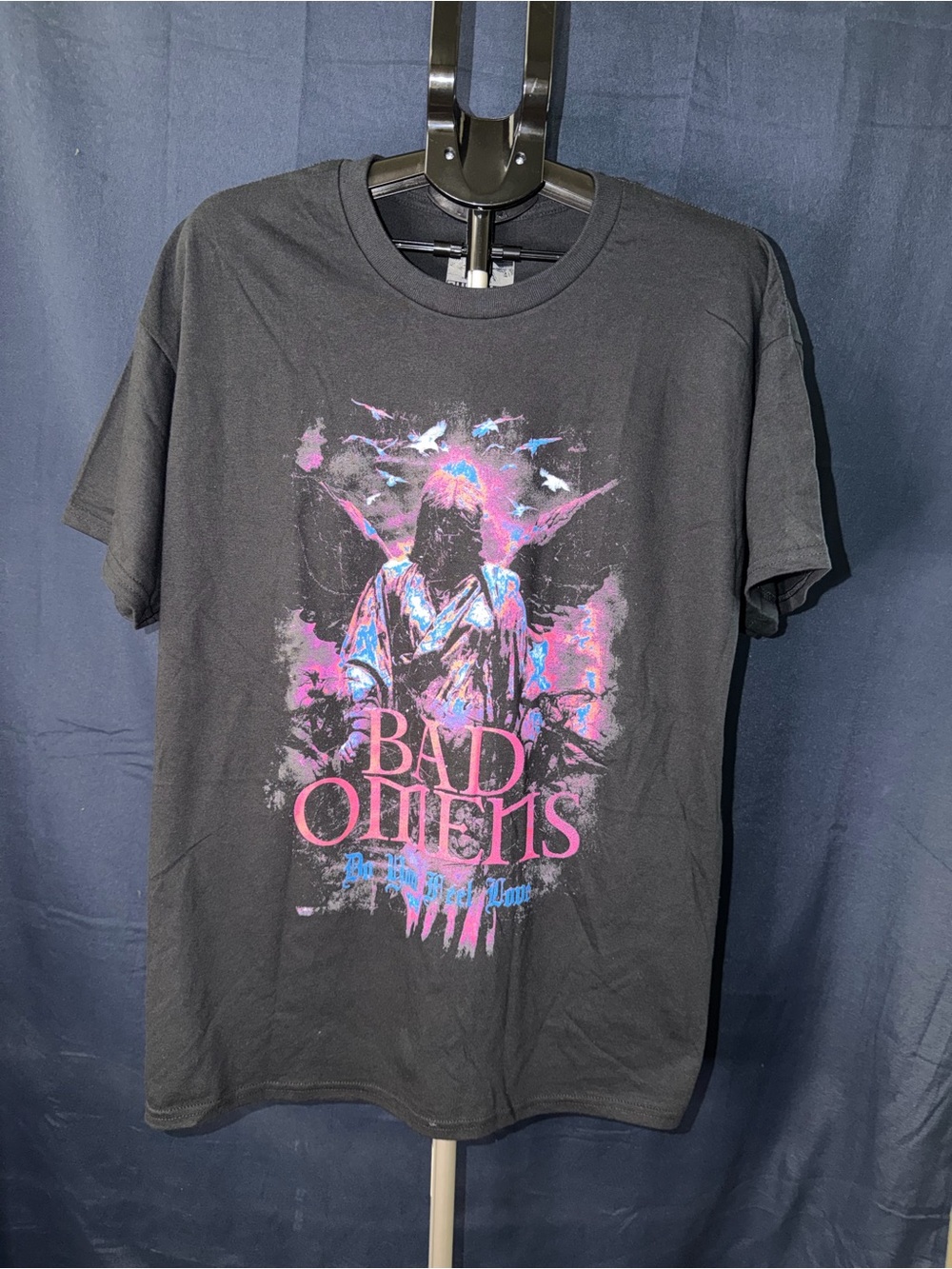 Bad Omens “No Holy Love” Graphic Tee – XL NWOT